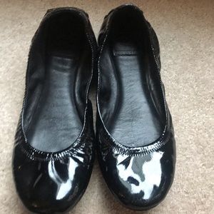 Tory Burch Eddie black flats. Size 8.5